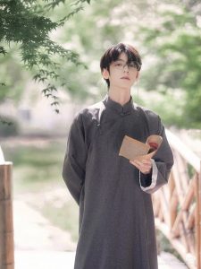 Áo giao lĩnh thiết kế độc đáo